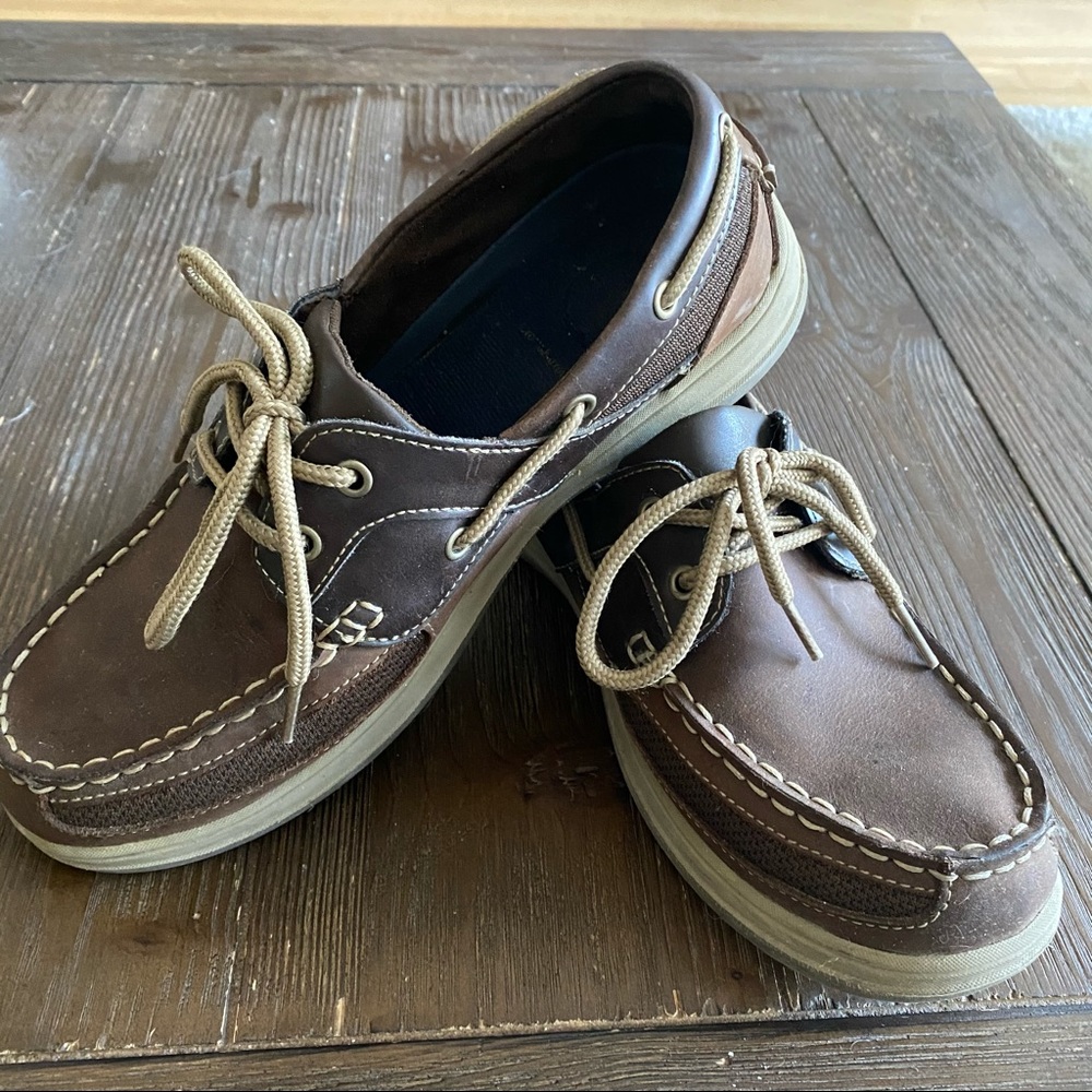 Men’s boat shoe